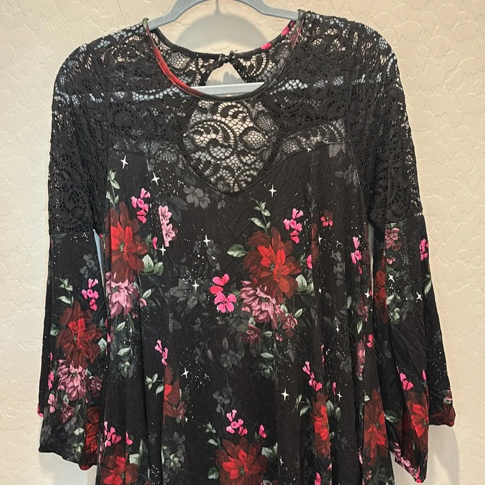 Torrid Black and Pink Floral Lace Dress - Picture 3 of 7